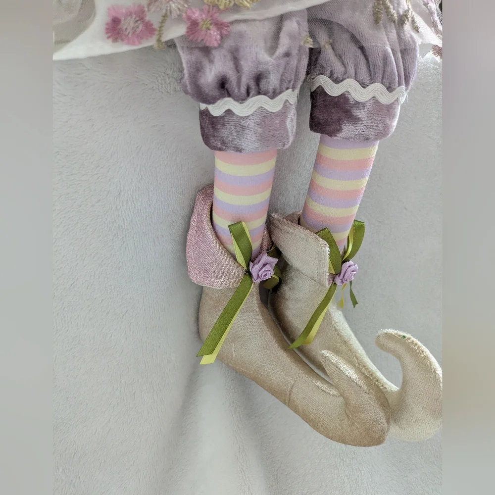 NWT Pastel Lavender Floral Poseable Easter Elf Doll - Picture 8 of 12